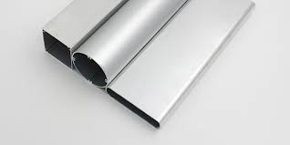 關(guān)于鋁加工熔鑄鋁管鑄造機